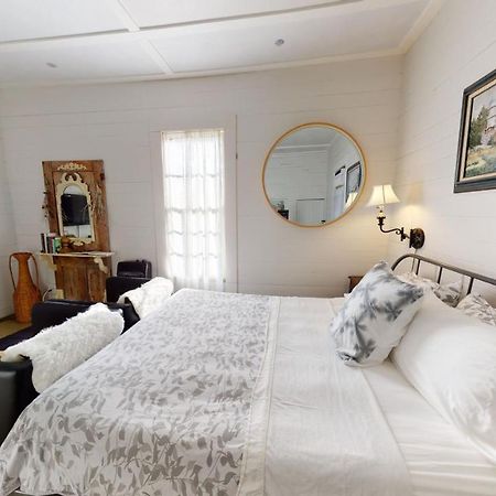 The Farmhouse Private Apartments Eufaula Eksteriør bilde
